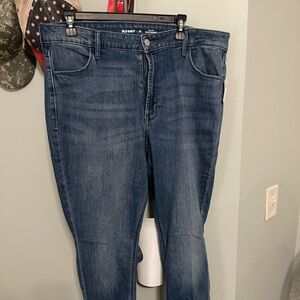 Old Navy wow 
Straight leg brand new